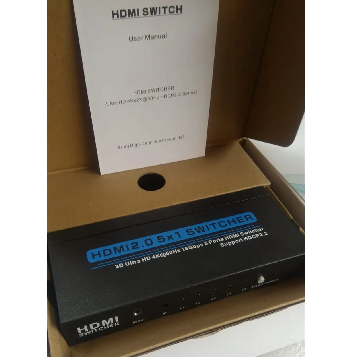 HDMI 2.0 SWITCH 5 en 1 de Salida 4K@60Hz c/Control Remoto marca Zenhon - Extender HDMI Splitter