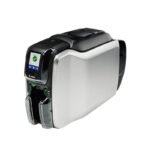 impresora de Tarjetas Zebra ZC300 - 300 dpi - 1 Cara - 900 Tarjetas/Hora - Ethernet - USB - (Incluye CardStudio Standard 2.0, Ribbon YMCKO (200 imágenes) 200 Tarjetas PVC)