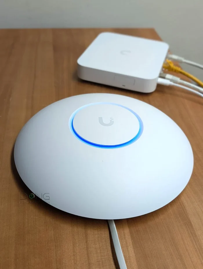Ubiquiti U7-PRO Access Point Unifi Profesional WiFi 7 Tri Band - Imagen 2